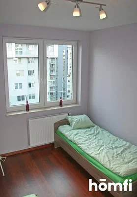 Schlafzimmer; blick, holzboden, tageslicht