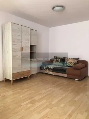 Yatak odası; ahşap zemin