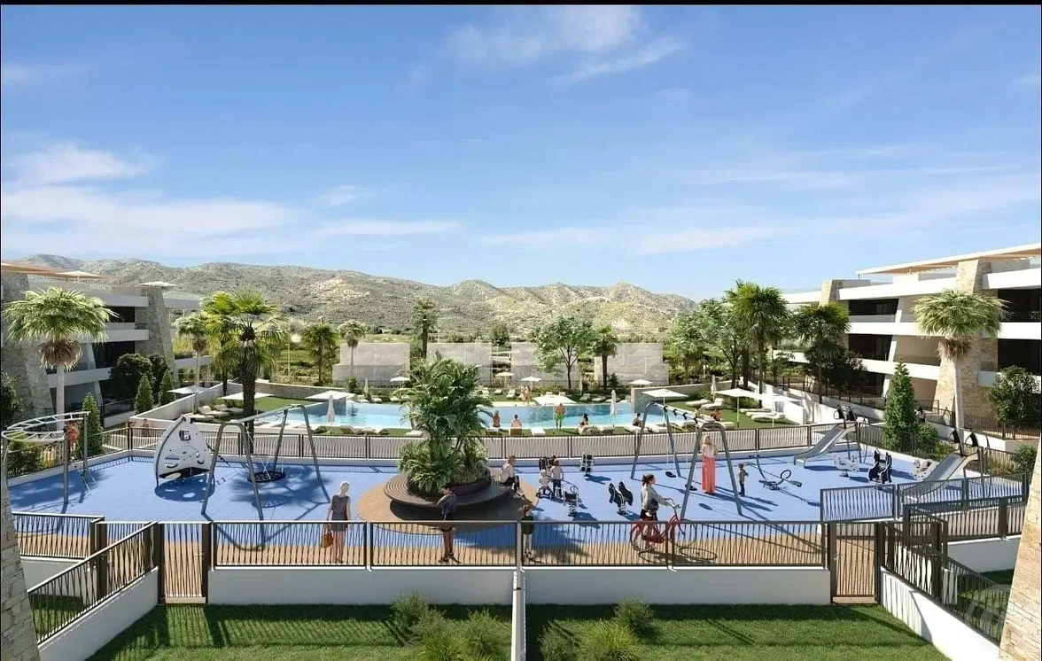 Casa y alrededores; vista, luz natural