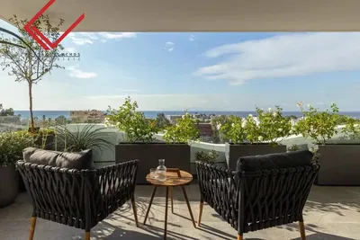 Тераса; поглед, природно светло, модерни стил