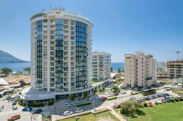 Haus und umgebung; blick