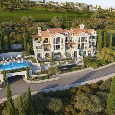 Dům a okolí; výhled