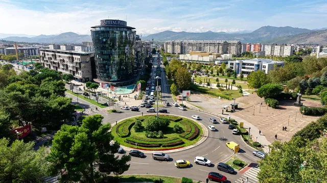 Кућа и околина; поглед