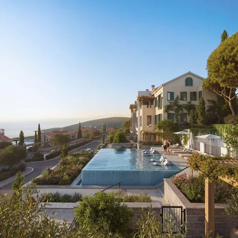 Casa e dintorni; vista, luce naturale