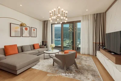 Obývací pokoj; výhled, přirozené světlo, moderní styl