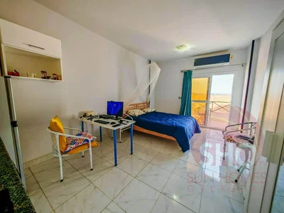 Ložnice; přirozené světlo, výhled