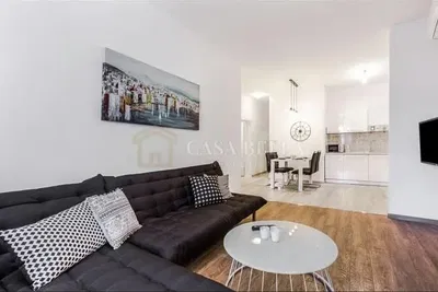 Dnevni boravak; prirodna svjetlost, moderan stil