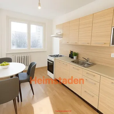 Kuhinja; kuhinjski aparati, prirodno svjetlo