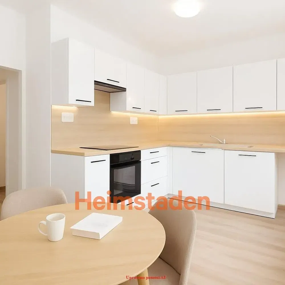 Mutfak; mutfak aletleri, tadilatlı, doğal ışık