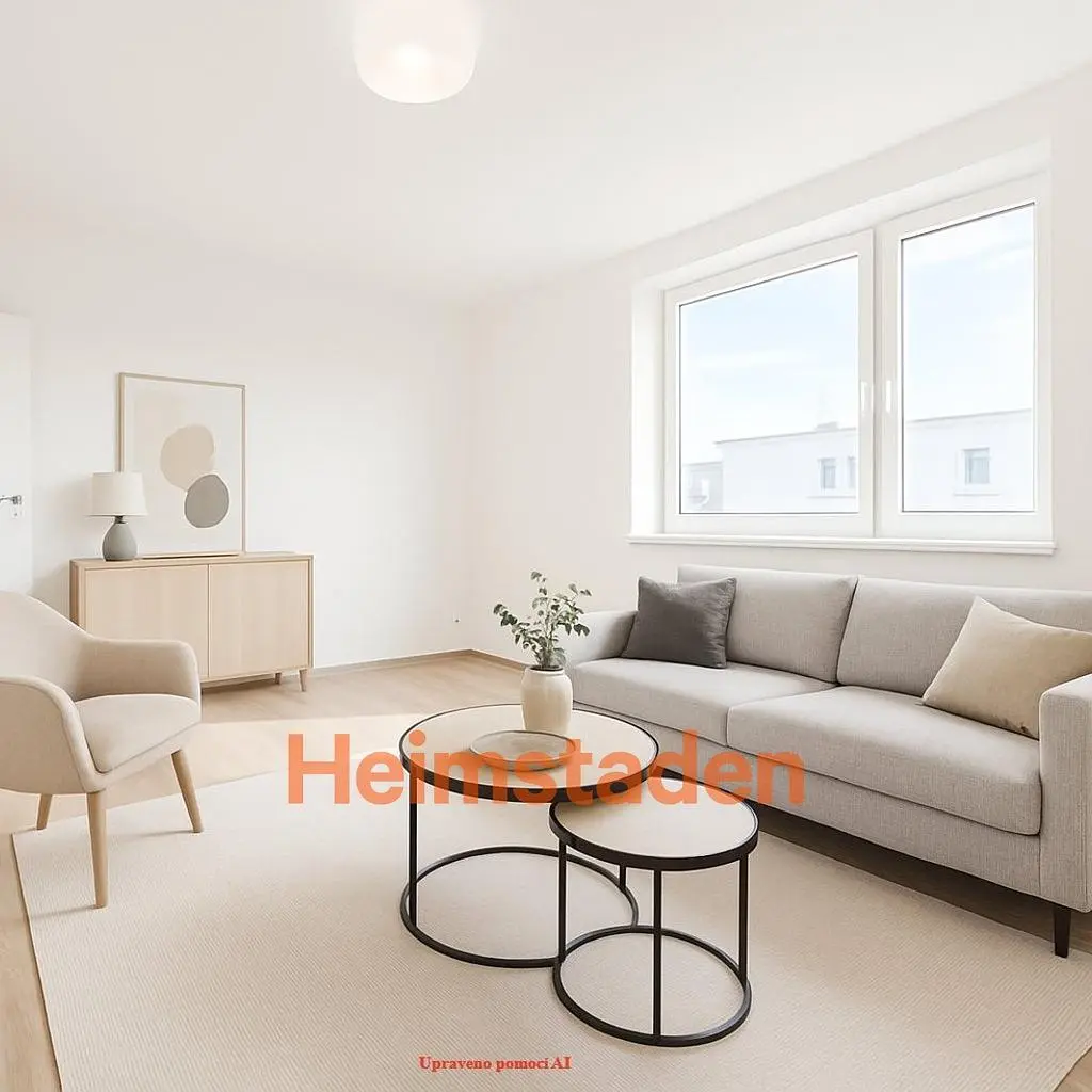 Oturma odası; doğal ışık, modern stil