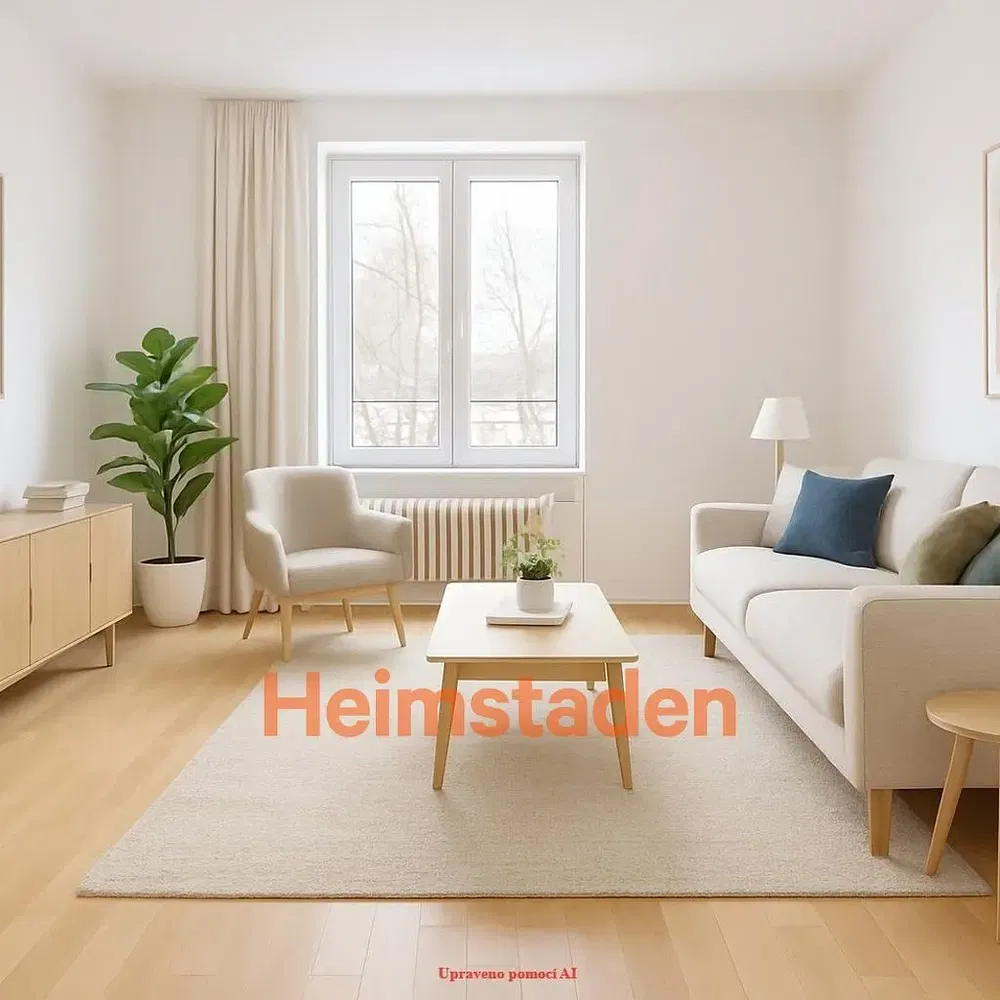 Dnevna soba; prirodno svjetlo, moderni stil, drveni pod