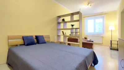 Yatak odası; doğal ışık, modern stil