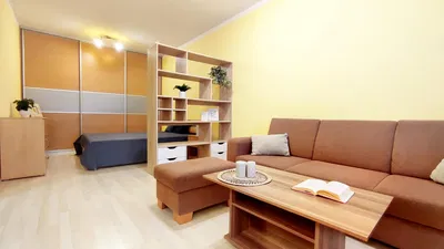 Oturma odası; doğal ışık, modern stil