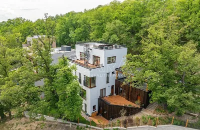 Haus und umgebung; blick