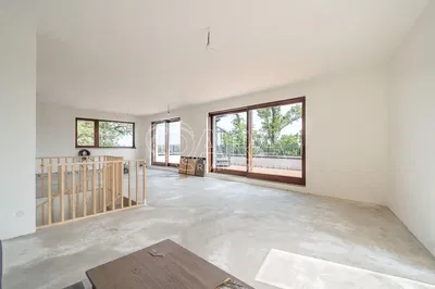 Wohnzimmer; blick, renovierungsbedürftig