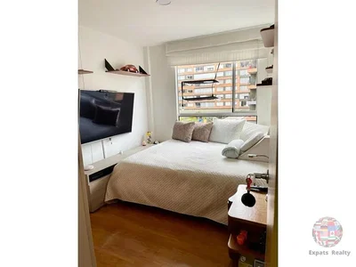 Chambre; parquet, lumière naturelle, style moderne