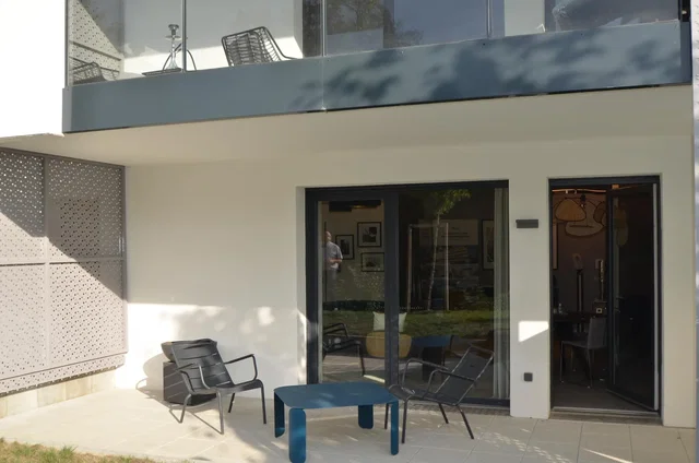 Тераса; гледка, естествена светлина