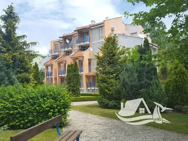 Haus und umgebung; blick