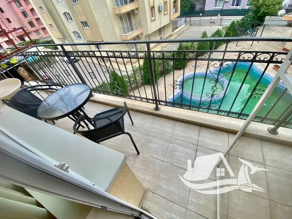 Balcon; vue, carrelage