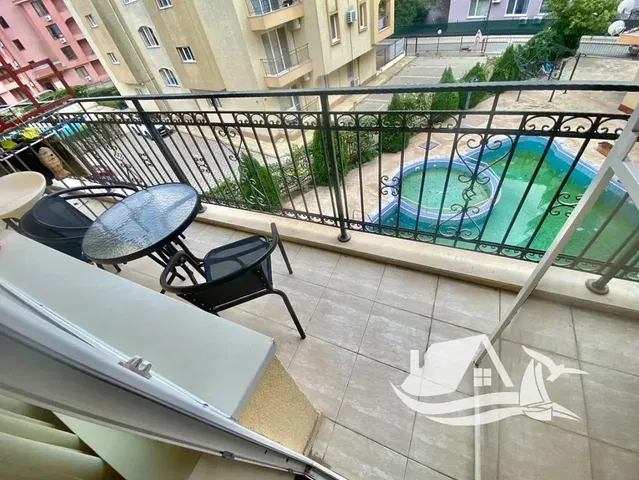 Balcon; vue, carrelage