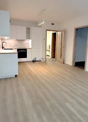 Cocina; electrodomésticos, luz natural, estilo moderno