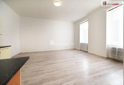 Küche; tageslicht, renoviert