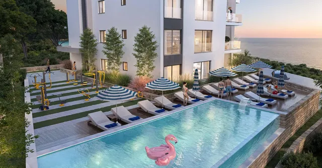 Кућа и околина; поглед, природно светло