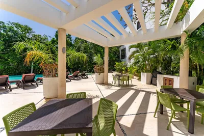 Terasa; výhled, přirozené světlo