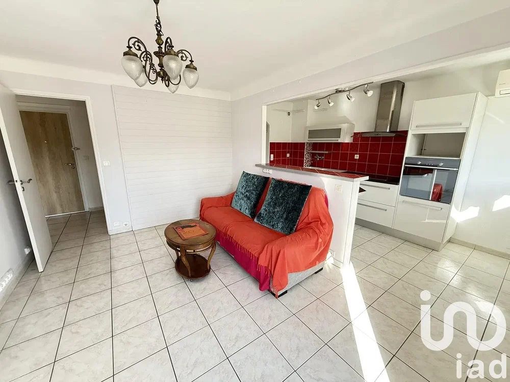 Wohnzimmer; fliesenboden