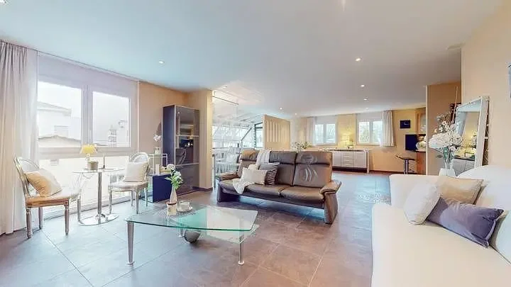 Oturma odası; doğal ışık, manzara, modern stil
