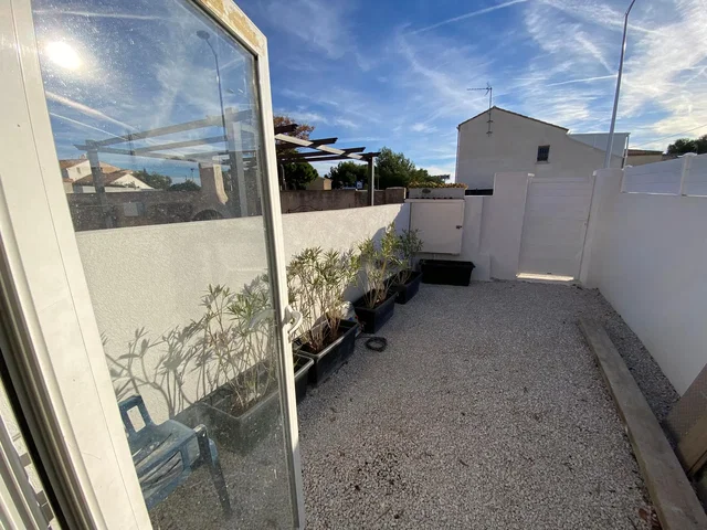 Taras; widok, światło dzienne