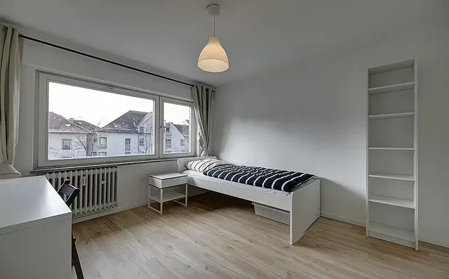 Bedroom; view, wood floor, natural light