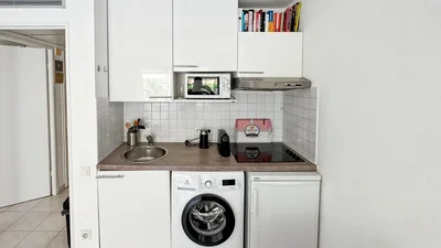 Кухиња; кухињски апарати, плочице