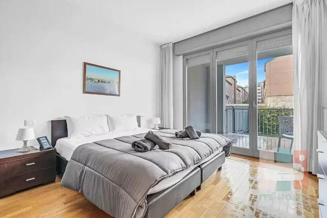 Schlafzimmer; blick, holzboden, tageslicht