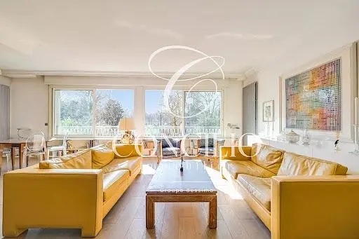 Wohnzimmer; blick, tageslicht, moderner stil