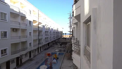 Haus und umgebung; blick