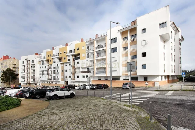 House and surroundings