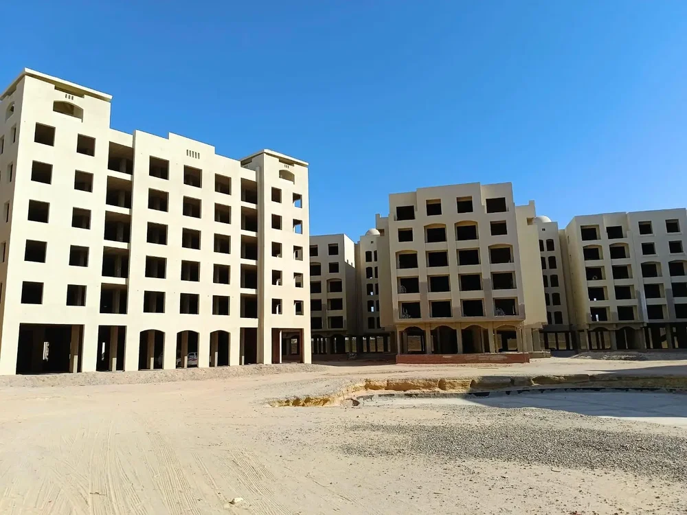 المنزل والمناطق المحيطة