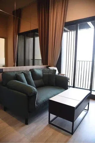 Obývací pokoj; výhled, přirozené světlo