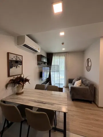 Obývací pokoj; přirozené světlo