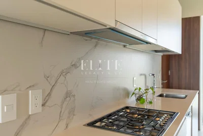 Küche; küchengeräte, renoviert, moderner stil