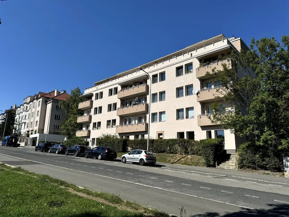 House and surroundings; view