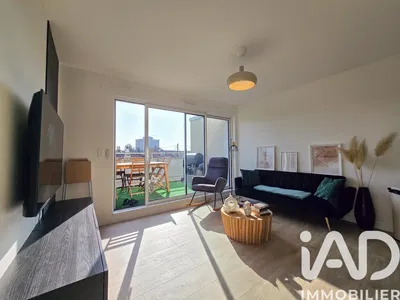 Salon; vue, lumière naturelle, style moderne