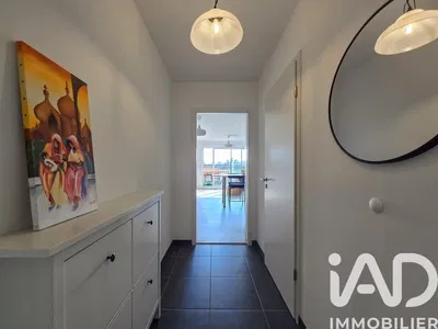 Autre; lumière naturelle, style moderne