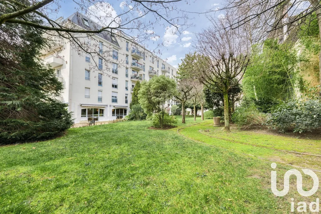 Haus und umgebung; blick, tageslicht