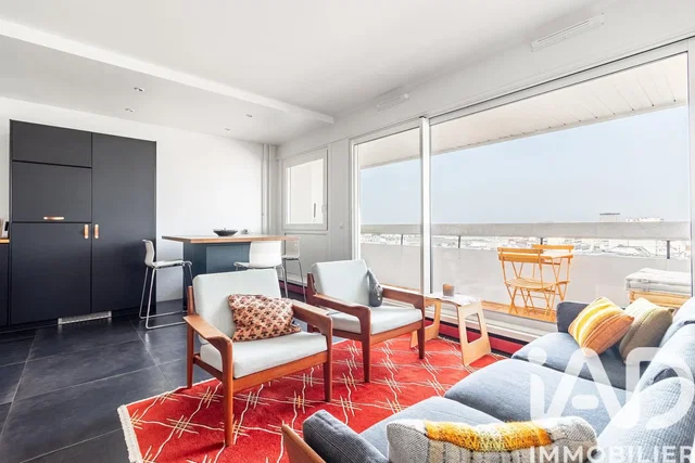 Living room; view, modern style, natural light