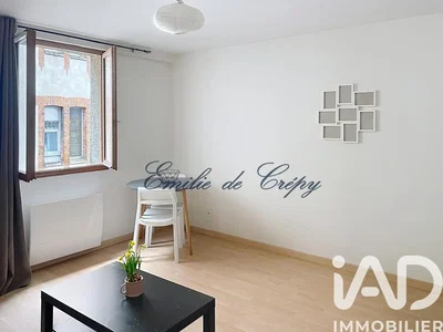 Wohnzimmer; blick, holzboden, tageslicht, moderner stil