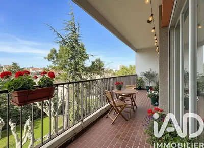 Balkon; manzara, doğal ışık