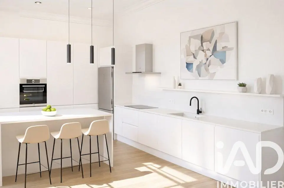 Mutfak; mutfak aletleri, doğal ışık, modern stil, ahşap zemin