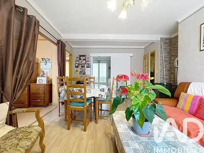 Дневна соба; природно светло, модерни стил